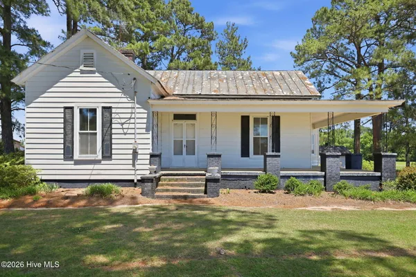 $179,000 | 6570 Highway 70, Kinston, NC 28501