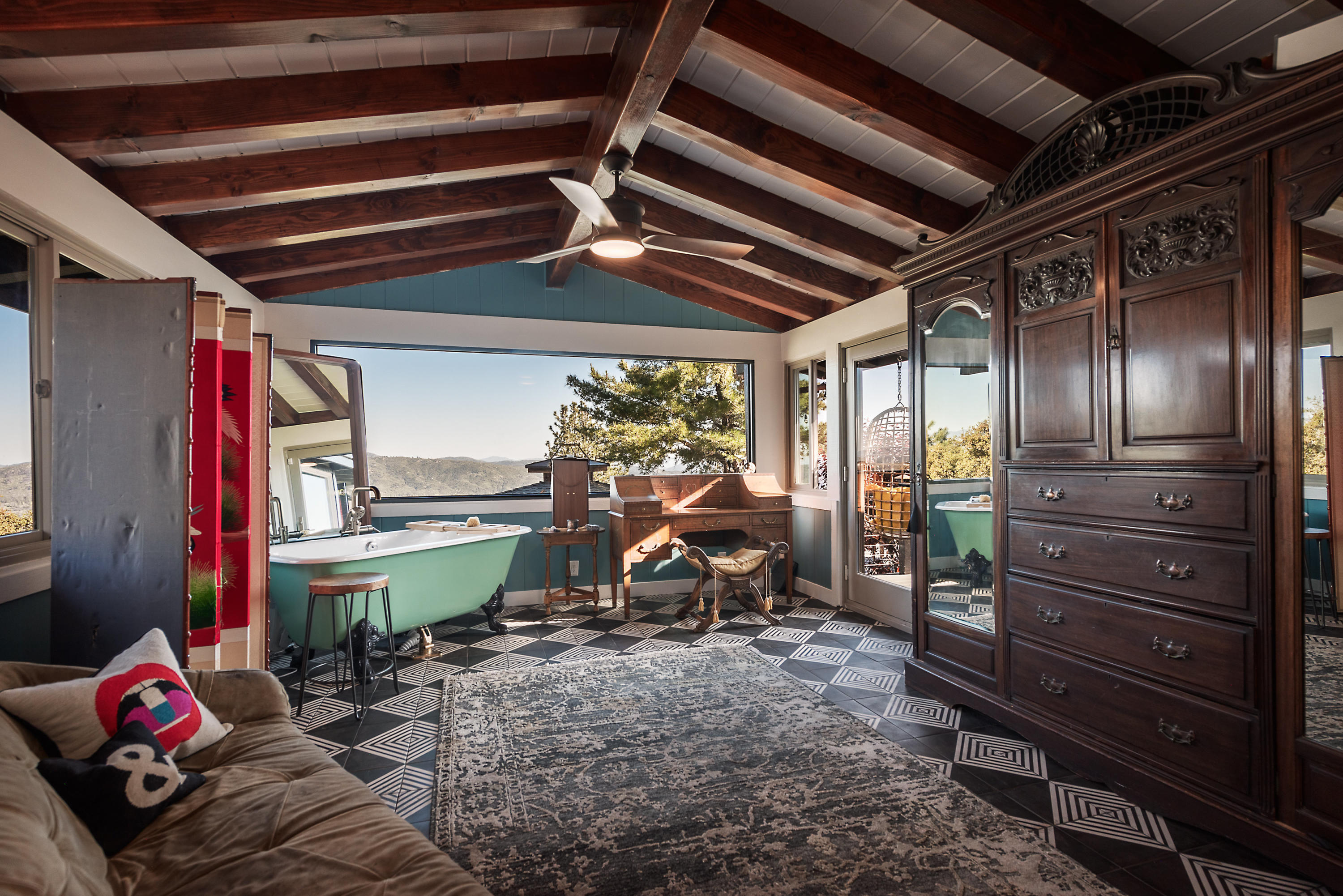 52421 Double View Drive Idyllwild, CA 92549 - Photo 10 of 73 a view of gym equipment