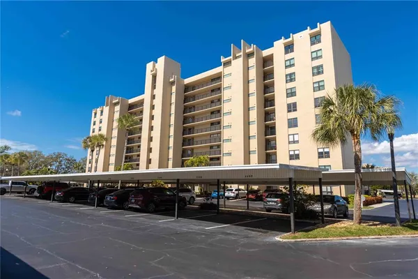 $327,800 | 2621 Cove Cay Drive, Unit 1003, Clearwater, FL 33760
