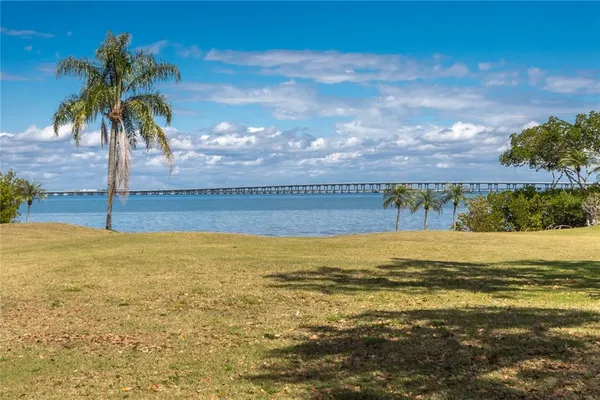 $327,800 | 2621 Cove Cay Drive, Unit 1003, Clearwater, FL 33760