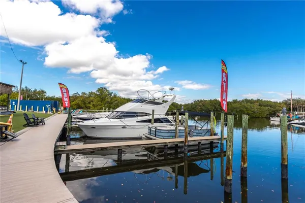 $327,800 | 2621 Cove Cay Drive, Unit 1003, Clearwater, FL 33760