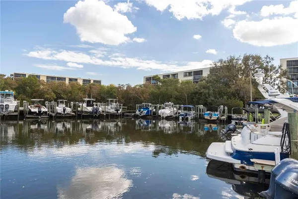 $327,800 | 2621 Cove Cay Drive, Unit 1003, Clearwater, FL 33760