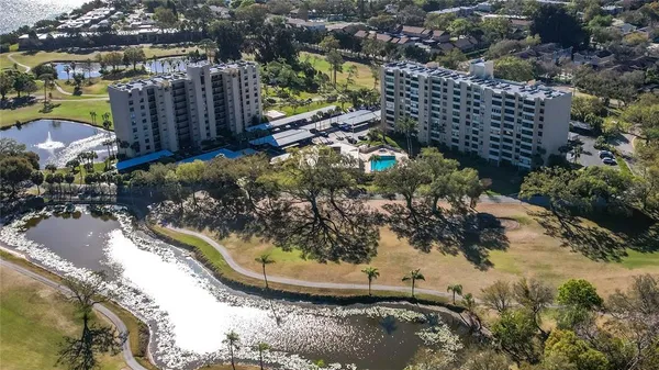 $327,800 | 2621 Cove Cay Drive, Unit 1003, Clearwater, FL 33760