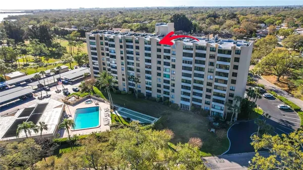 $327,800 | 2621 Cove Cay Drive, Unit 1003, Clearwater, FL 33760