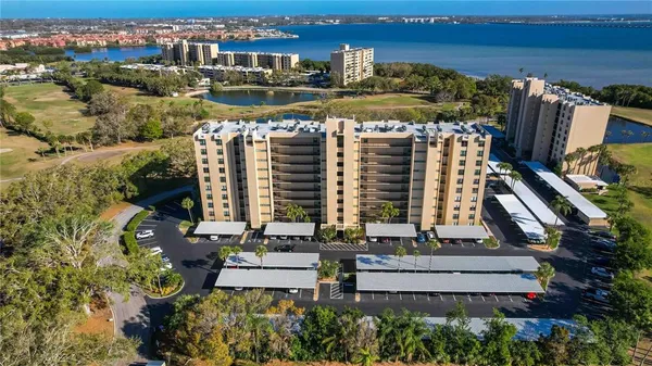 $327,800 | 2621 Cove Cay Drive, Unit 1003, Clearwater, FL 33760
