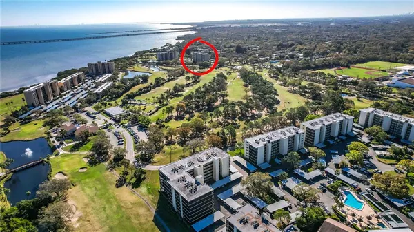 $327,800 | 2621 Cove Cay Drive, Unit 1003, Clearwater, FL 33760