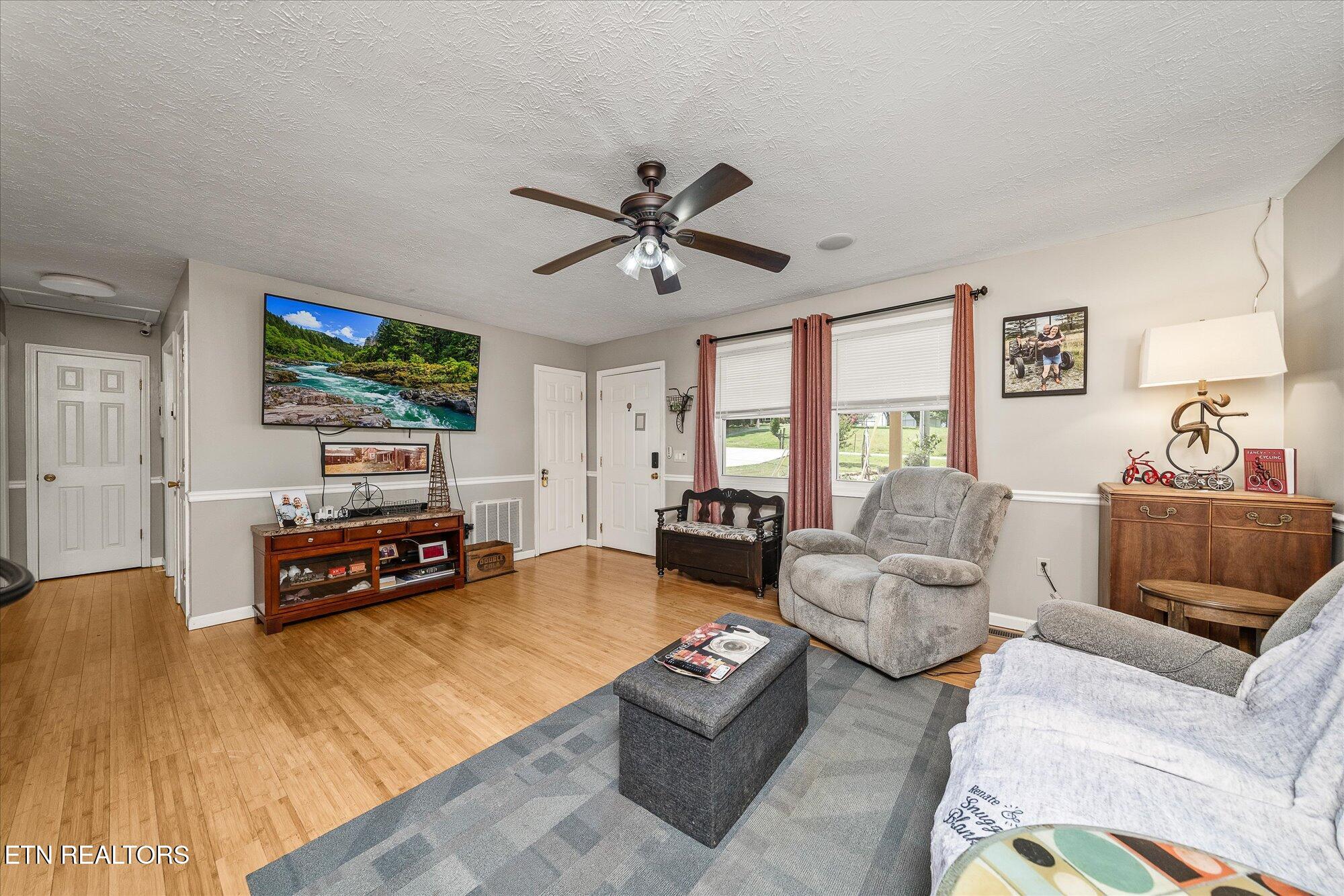 207 Hayes Road Crossville, TN 38555 - Photo 6 of 20 64-207 Hayes Rd_089_TNPC