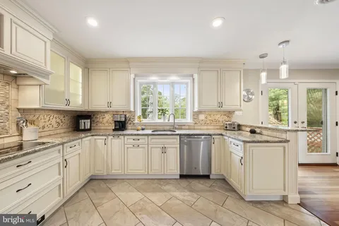 $995,000 | 1154 Old Lancaster Road, Berwyn, PA 19312