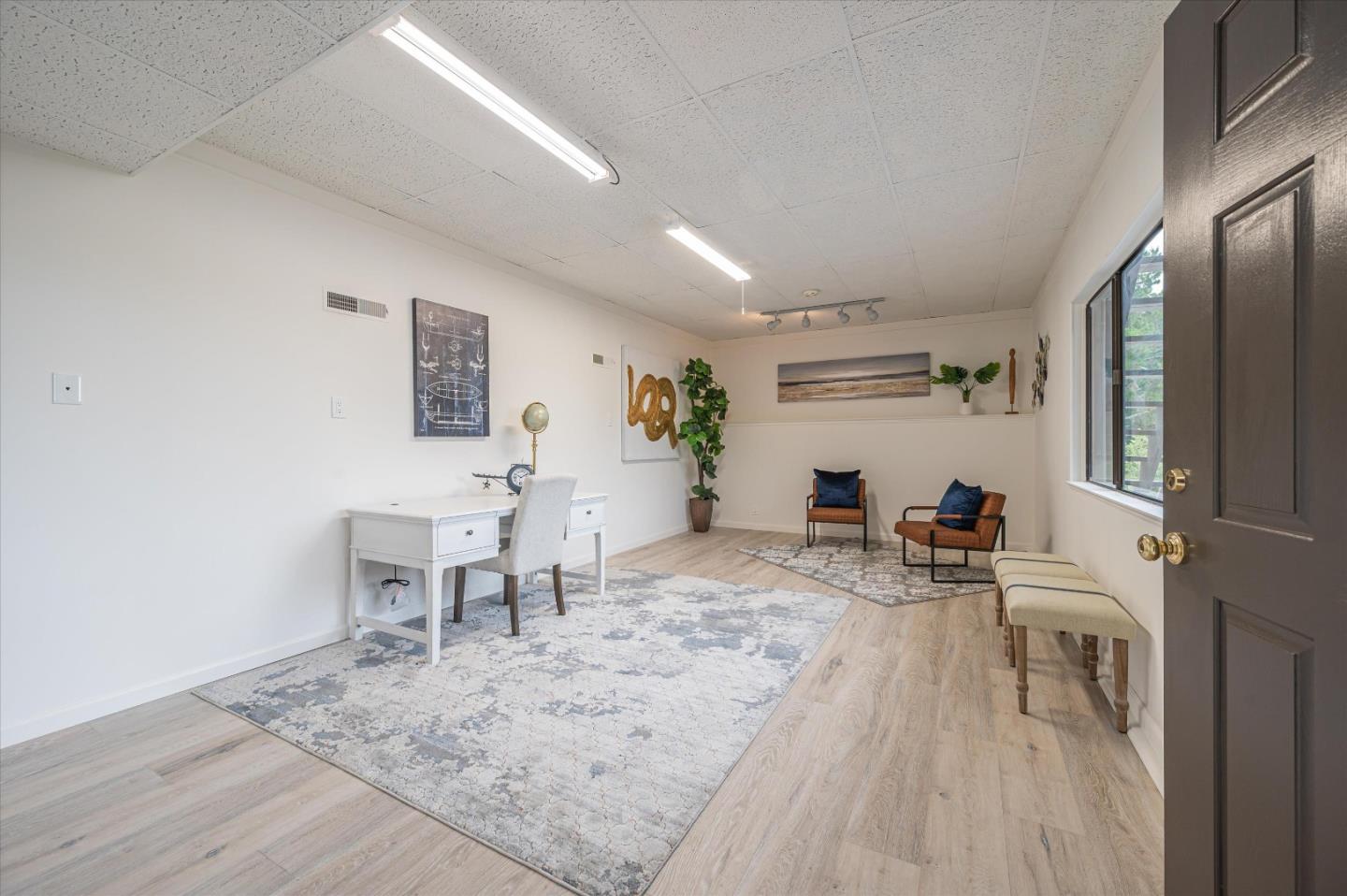 400 Middle Road Belmont, CA 94002 - Photo 39 of 51 Gallery Image 39