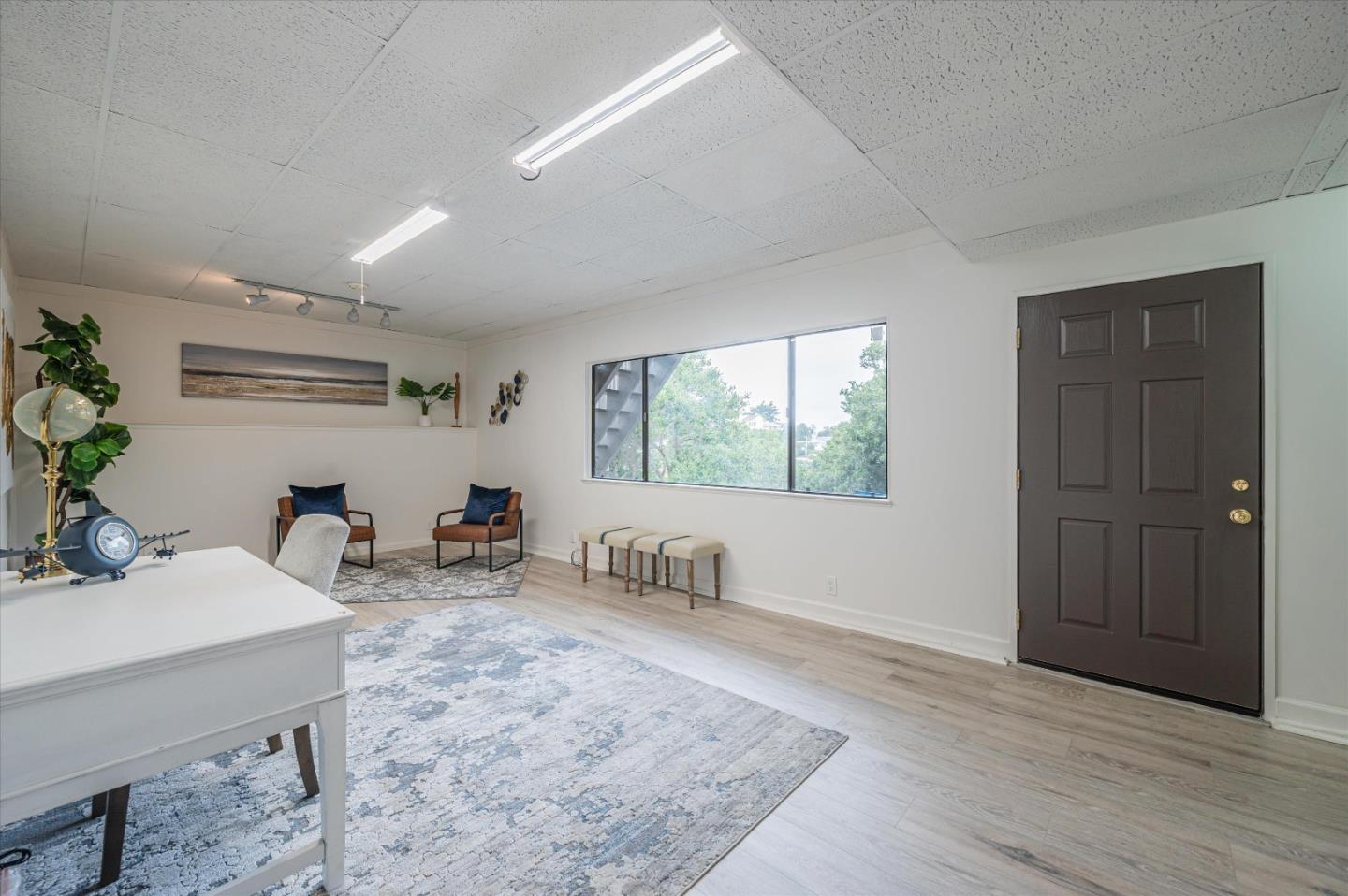 400 Middle Road Belmont, CA 94002 - Photo 40 of 51 Gallery Image 40