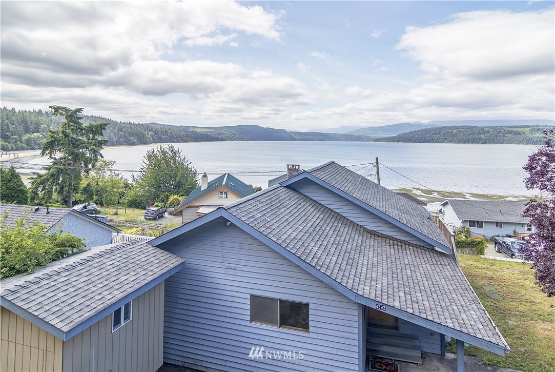 4392 South Discovery Road Port Townsend, WA 98368 - Photo 1 of 22 Gallery Image 1