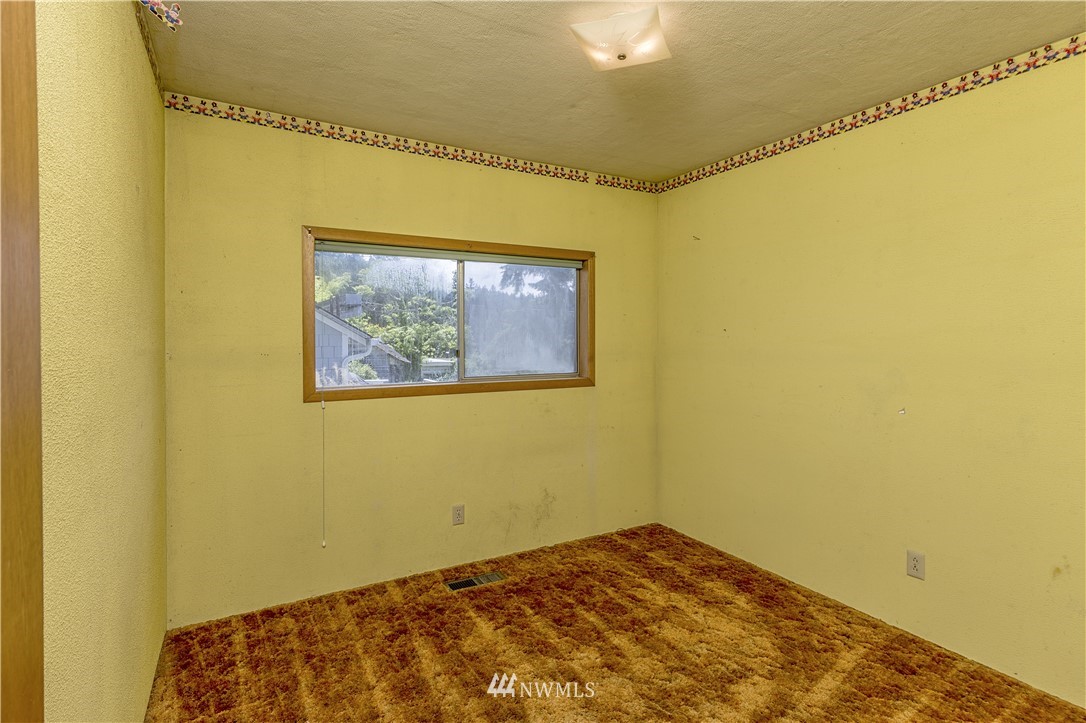 4392 South Discovery Road Port Townsend, WA 98368 - Photo 15 of 22 Gallery Image 15
