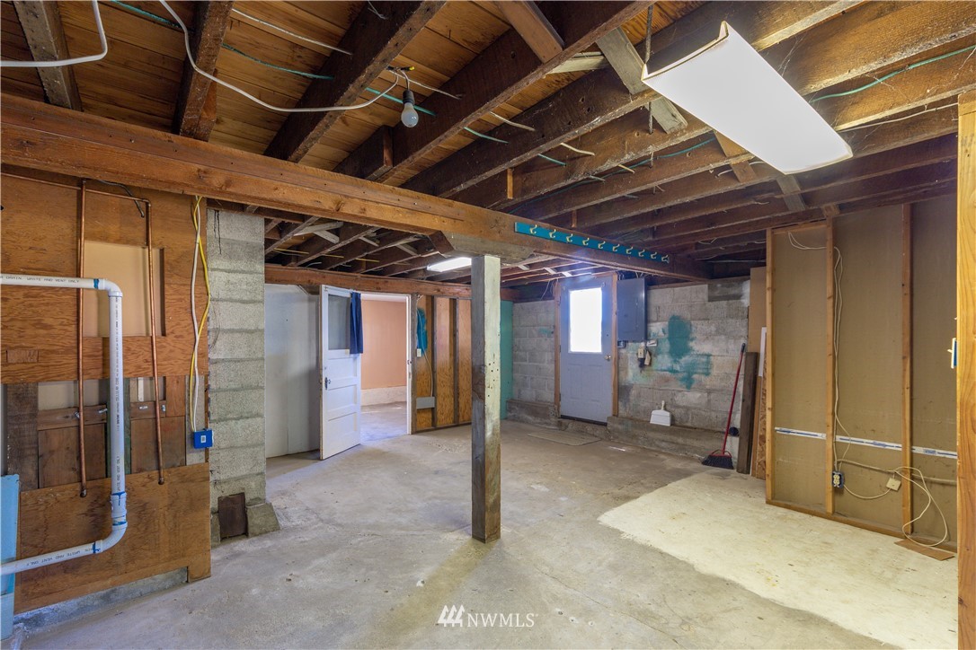 4392 South Discovery Road Port Townsend, WA 98368 - Photo 17 of 22 Gallery Image 17