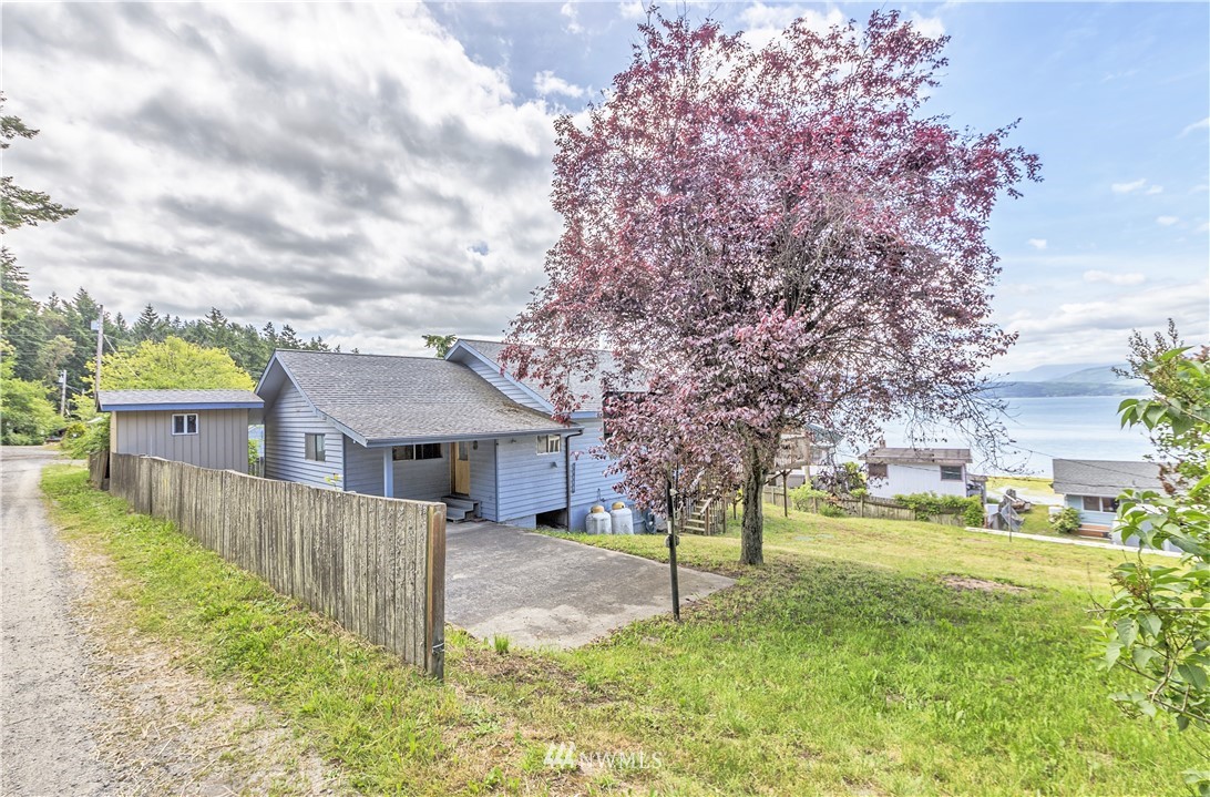 4392 South Discovery Road Port Townsend, WA 98368 - Photo 3 of 22 Gallery Image 3
