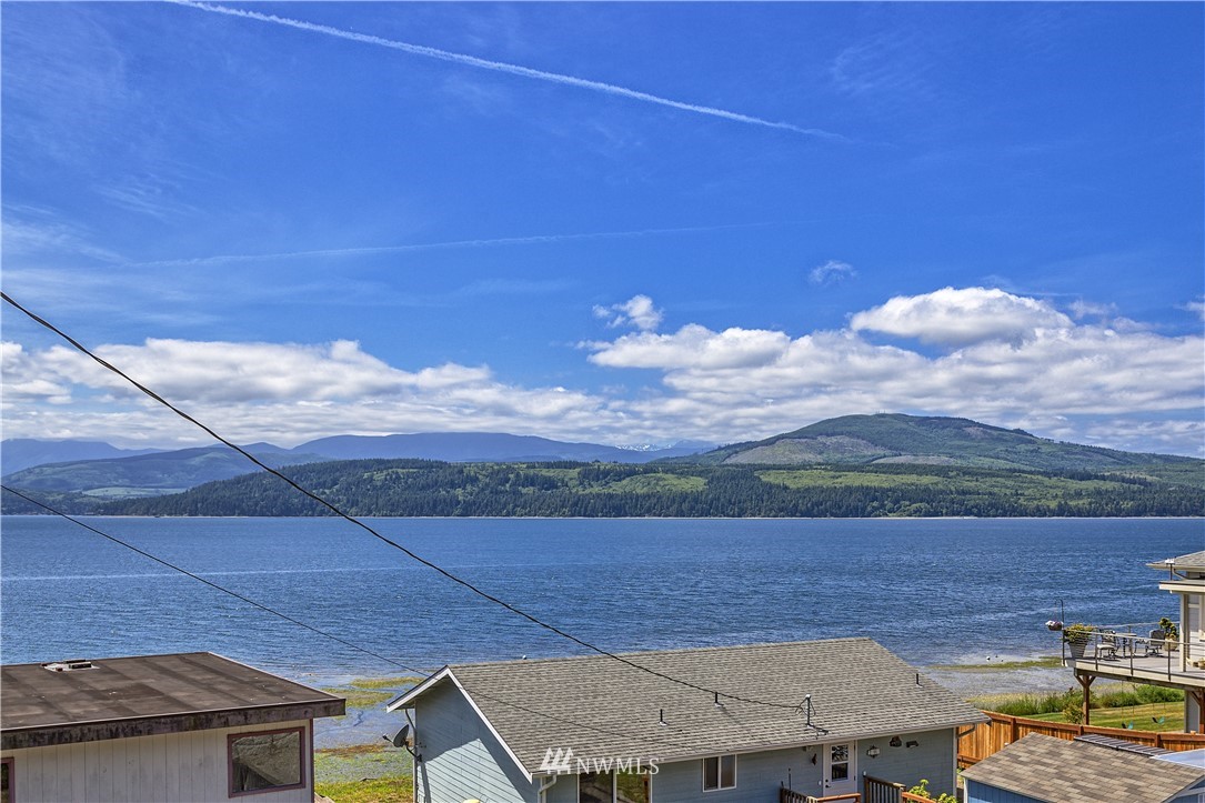 4392 South Discovery Road Port Townsend, WA 98368 - Photo 4 of 22 Gallery Image 4