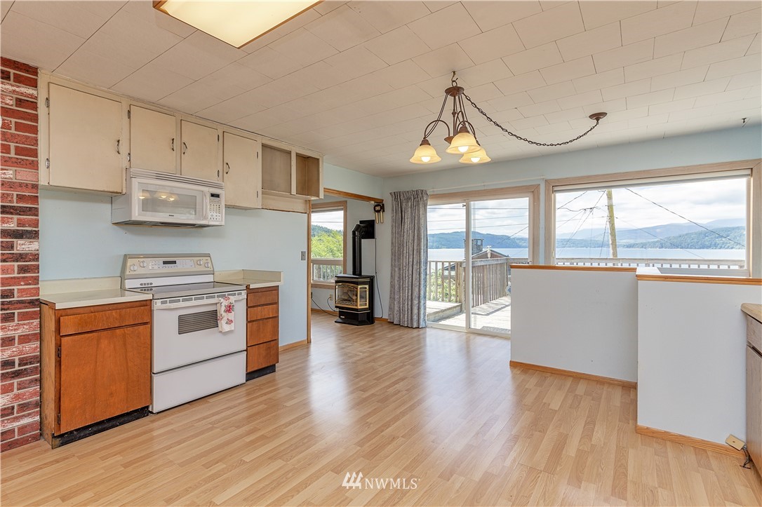 4392 South Discovery Road Port Townsend, WA 98368 - Photo 6 of 22 Gallery Image 6