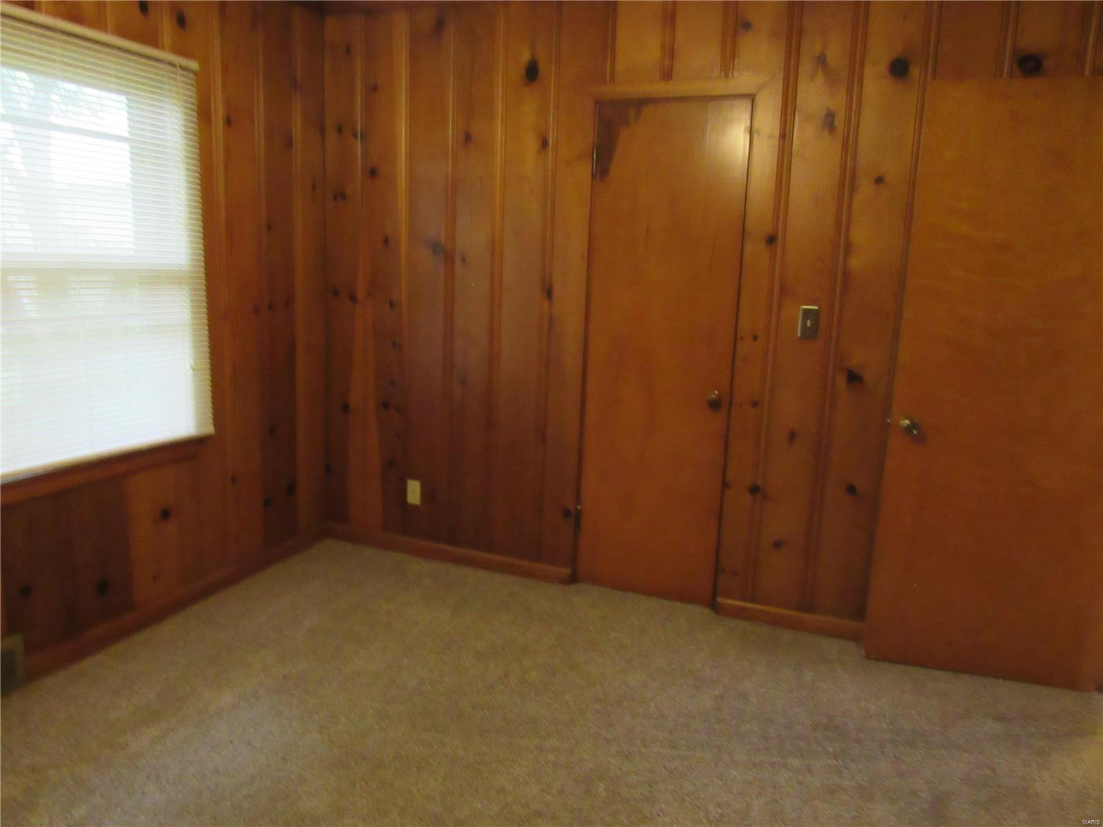 3027 Edwards Street Alton, IL 62002 - Photo 14 of 23 Gallery Image 14
