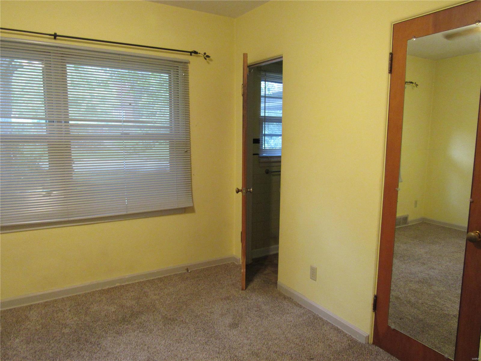 3027 Edwards Street Alton, IL 62002 - Photo 18 of 23 Gallery Image 18