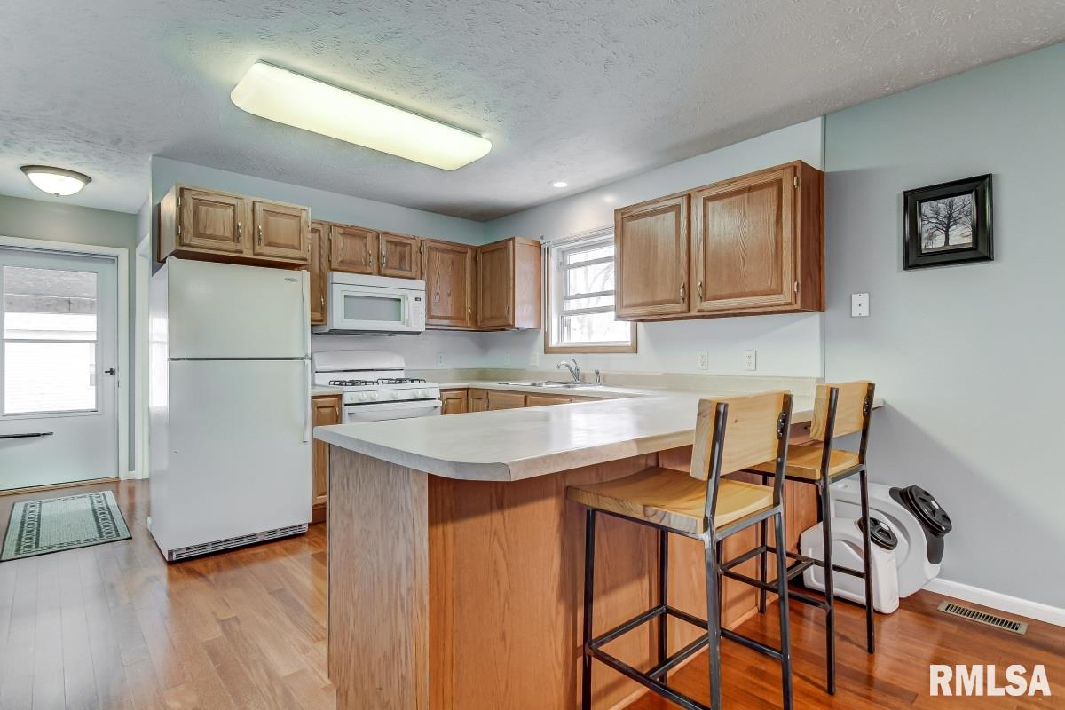 2230 East Enterprise Street Springfield, IL 62702 - Photo 12 of 39