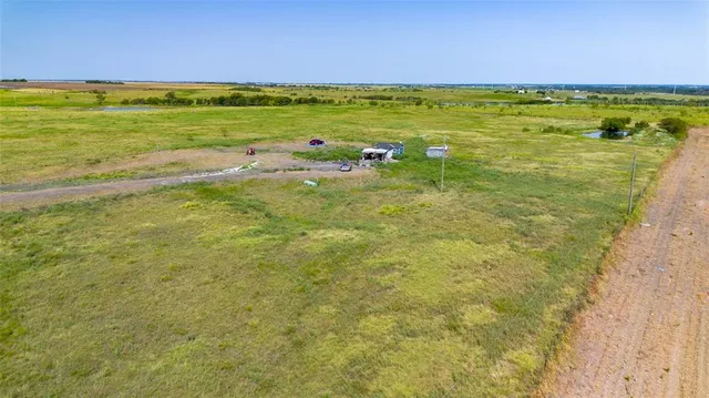 a view of an ocean from a yard