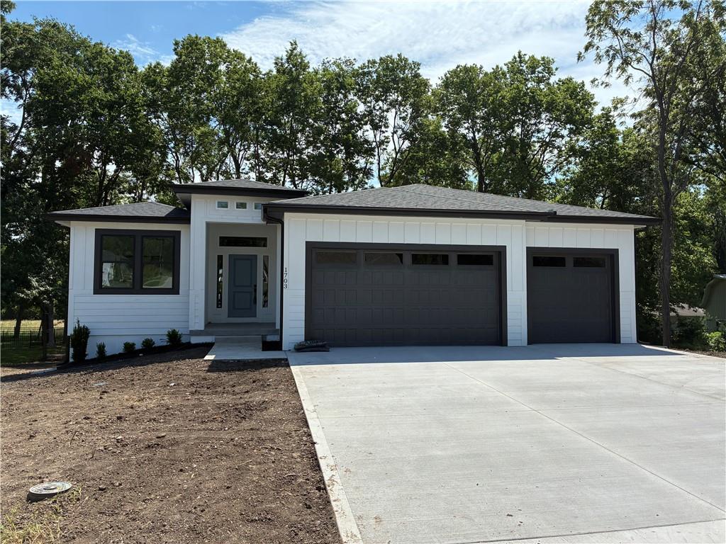 1703 Southwest Locust Street Oak Grove, MO 64075 - Photo 4 of 36
