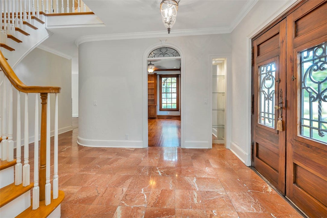 210 Settlers Road St. Simons Island, GA 31522 - Photo 4 of 61