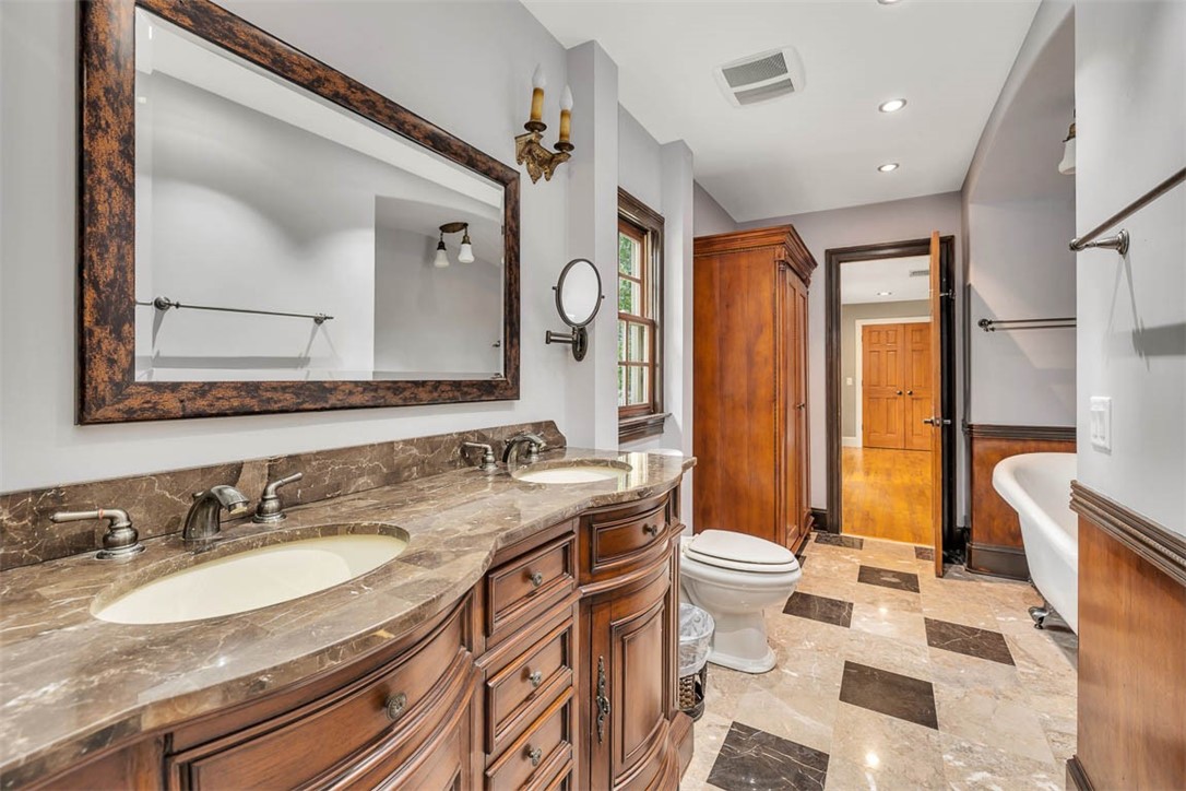 210 Settlers Road St. Simons Island, GA 31522 - Photo 41 of 61