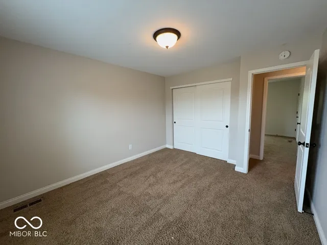 $2,850 | 13052 Whitten Drive North, Fishers, IN 46037