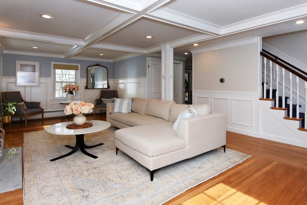 77 Outlook Road Wakefield, MA 01880 - Photo 12 of 41 Gallery Image 12
