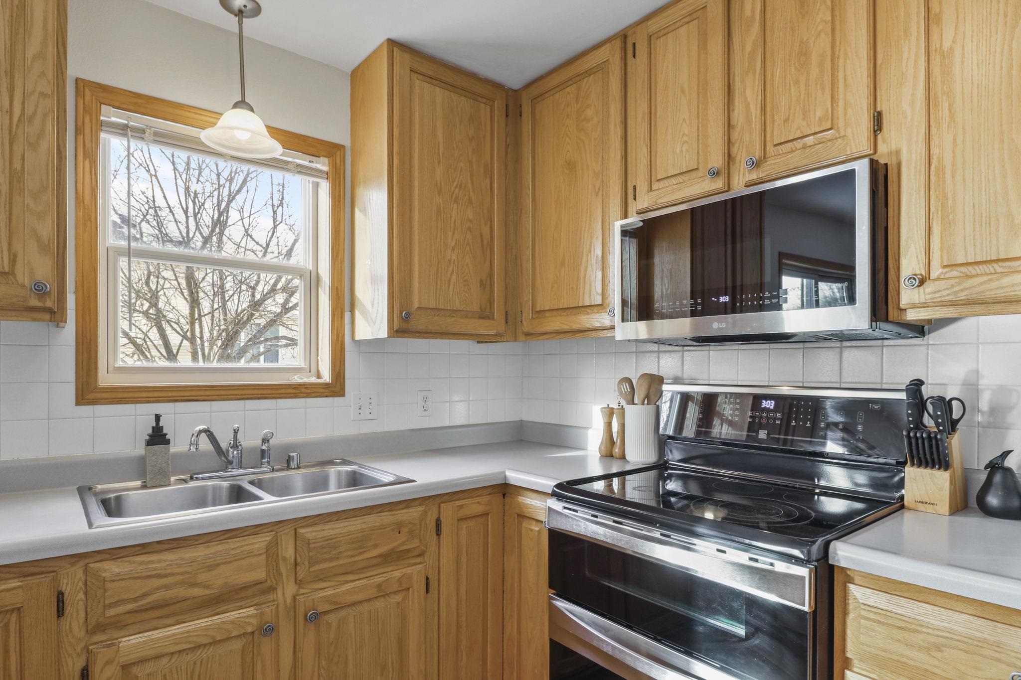 6 Byars Circle Madison, WI 53719 - Photo 15 of 36