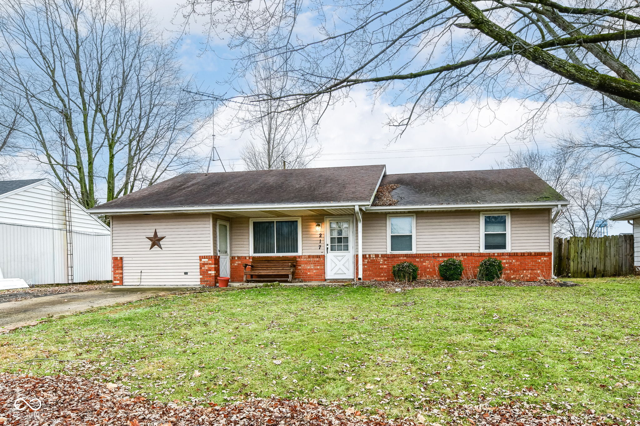 217 Price Street Gaston, IN 47342 - Photo 1 of 39 Gallery Image 1