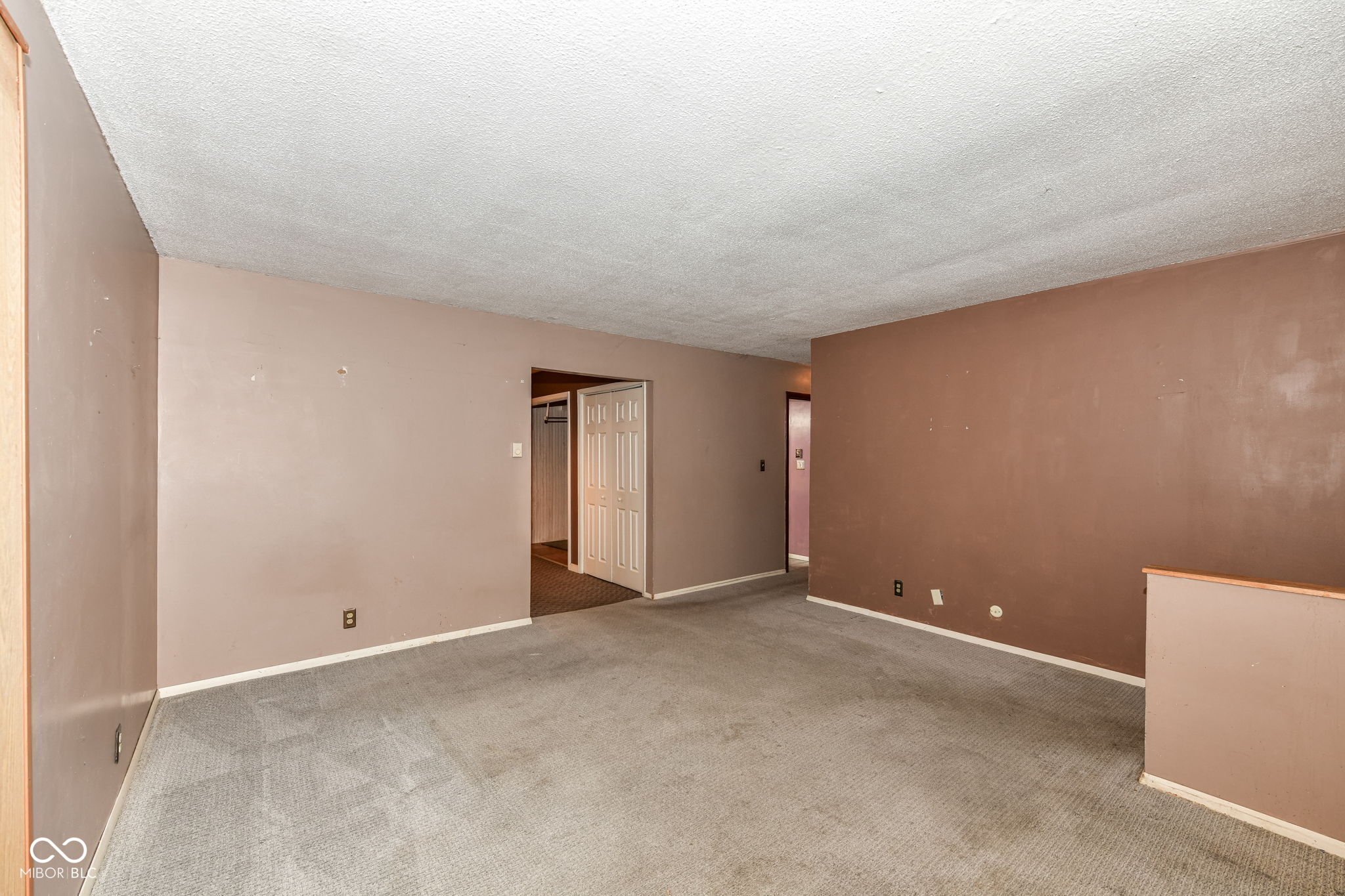 217 Price Street Gaston, IN 47342 - Photo 3 of 39 Gallery Image 3