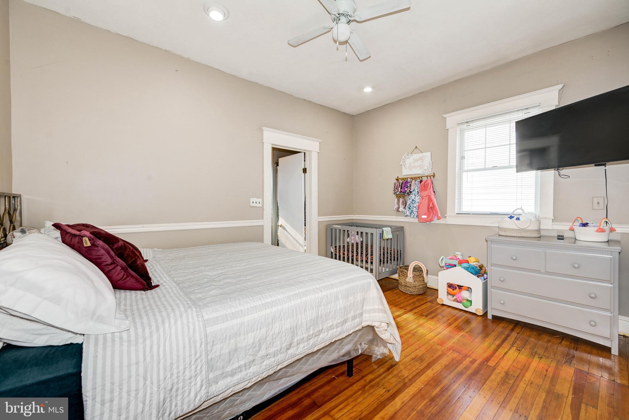 1843 Nottingham Way Trenton, NJ 08619 - Photo 22 of 56