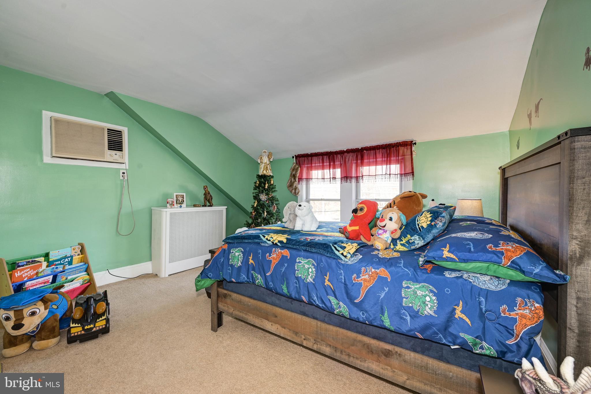 1843 Nottingham Way Trenton, NJ 08619 - Photo 40 of 56