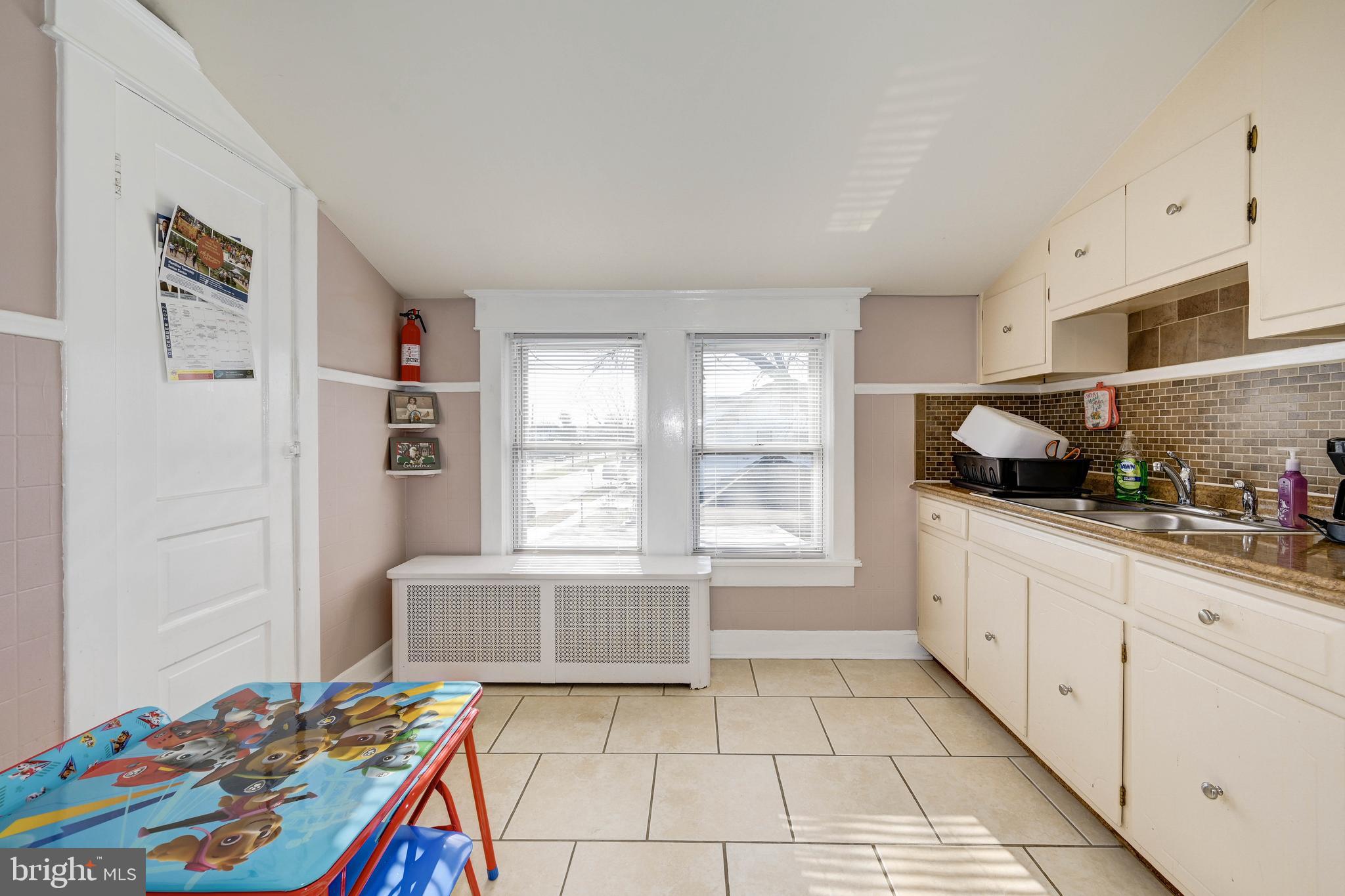 1843 Nottingham Way Trenton, NJ 08619 - Photo 48 of 56