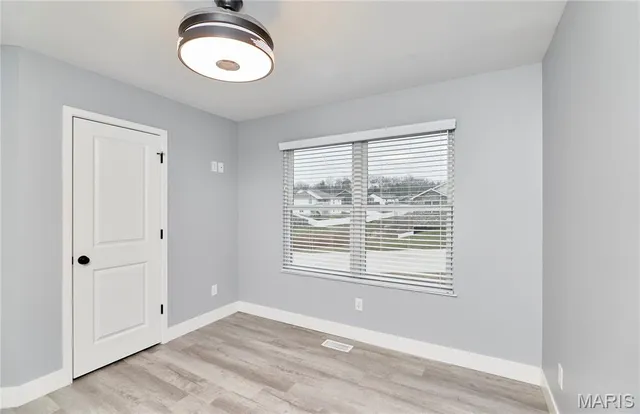 $320,000 | 301 Park Pl Drive, Union, MO 63084