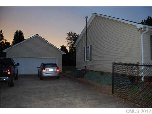 7865 Fisher Road Mount Pleasant, NC 28124 - Photo 3 of 16