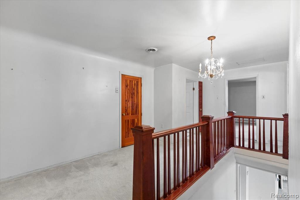 198 West Auburn Road Rochester Hills, MI 48307 - Photo 25 of 36