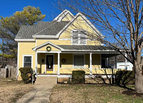 $150,000 | 316 West 9th Avenue, Winfield, KS 67156