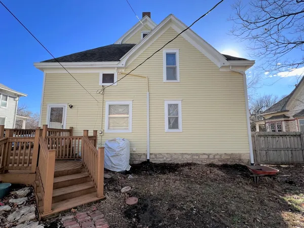 $150,000 | 316 West 9th Avenue, Winfield, KS 67156