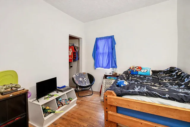 $197,000 | 414 Manchester Street, Aurora, IN 47001