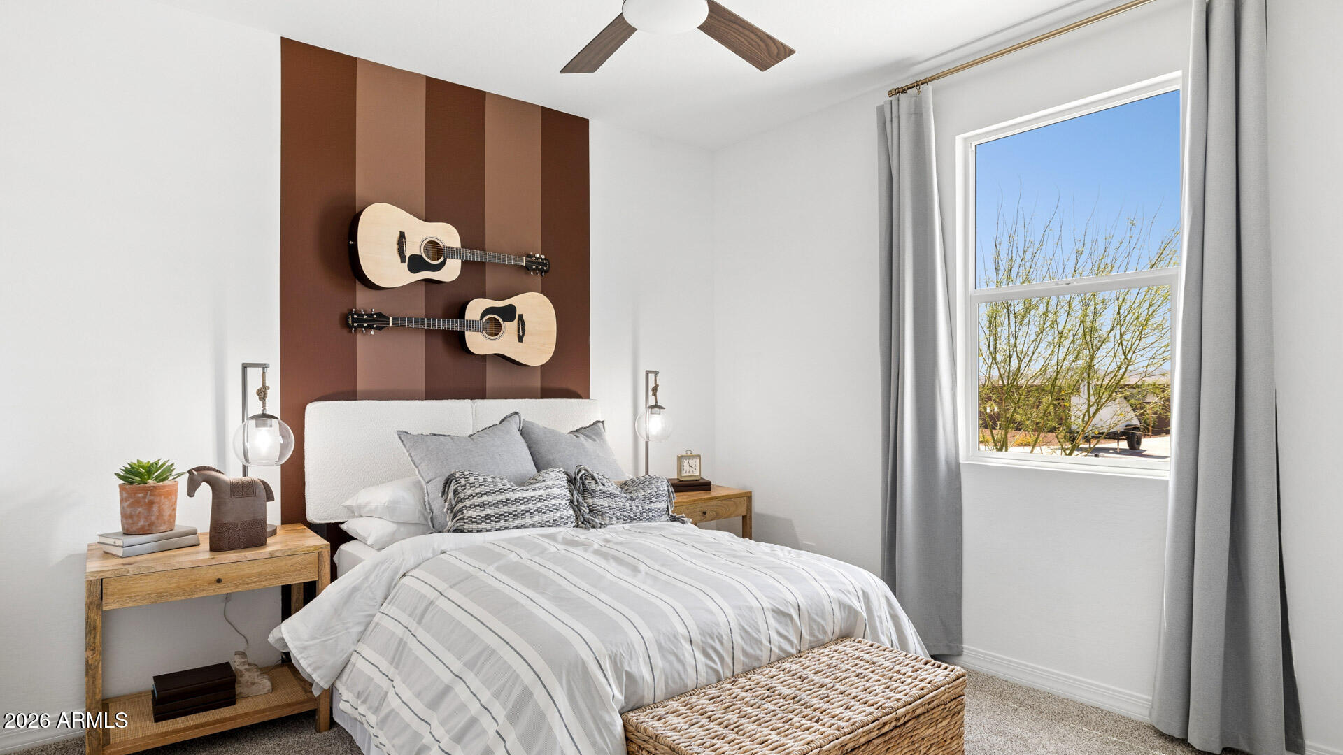 17536 West Illini Street Goodyear, AZ 85338 - Photo 4 of 37
