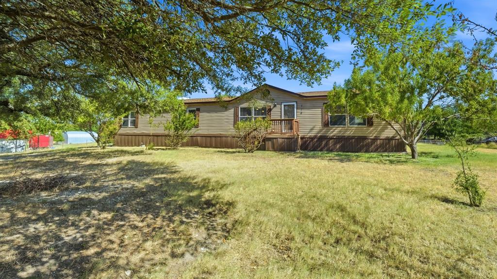 110 Draper Drive Springtown, TX 76082 - Photo 5 of 35 Gallery Image 5