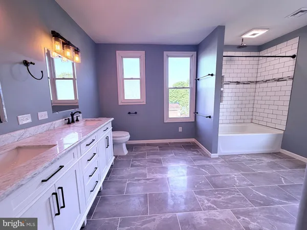 $229,900 | 805 East Grand Avenue, Tower City, PA 17980