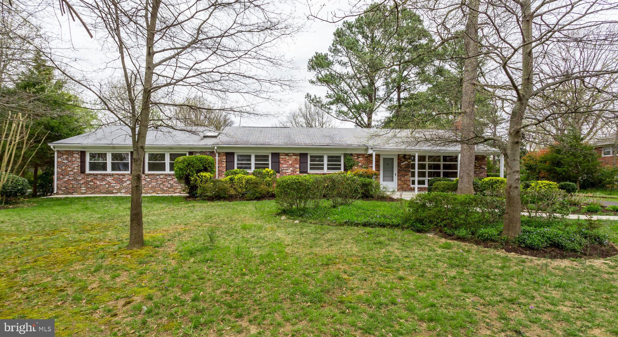 6446 Lignum Street Springfield, VA 22150 - Photo 2 of 47 Gallery Image 2