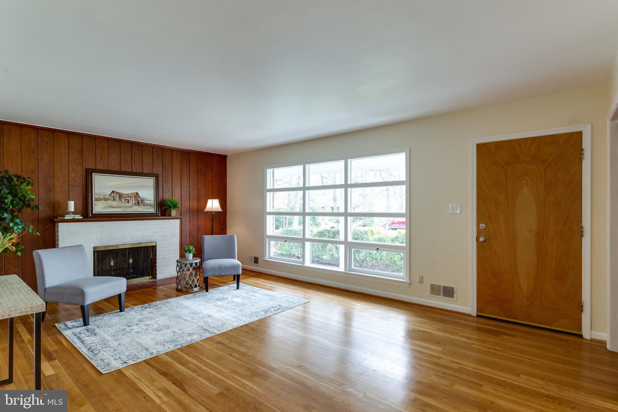 6446 Lignum Street Springfield, VA 22150 - Photo 7 of 47 Gallery Image 7