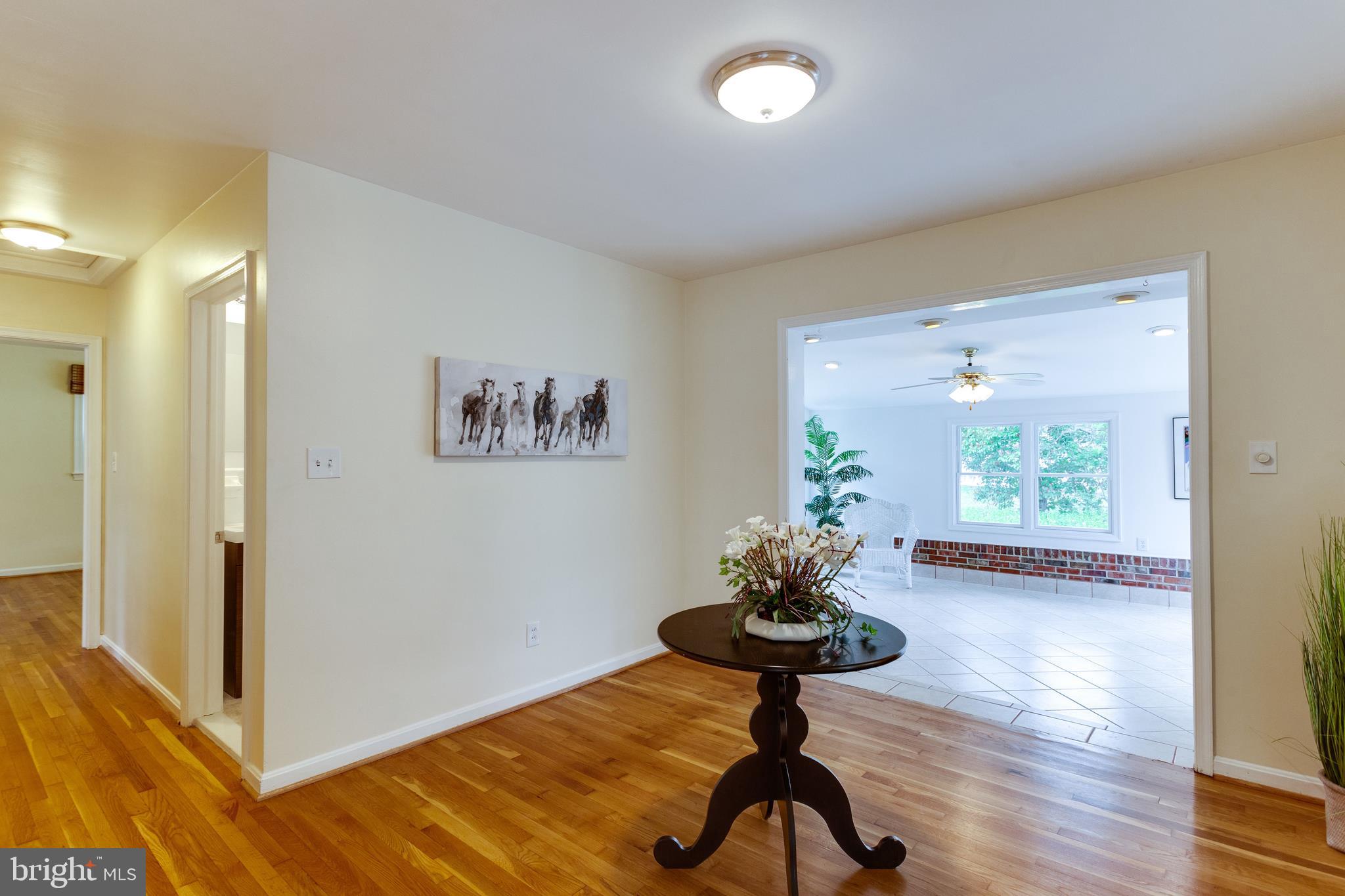 6446 Lignum Street Springfield, VA 22150 - Photo 9 of 47 Gallery Image 9