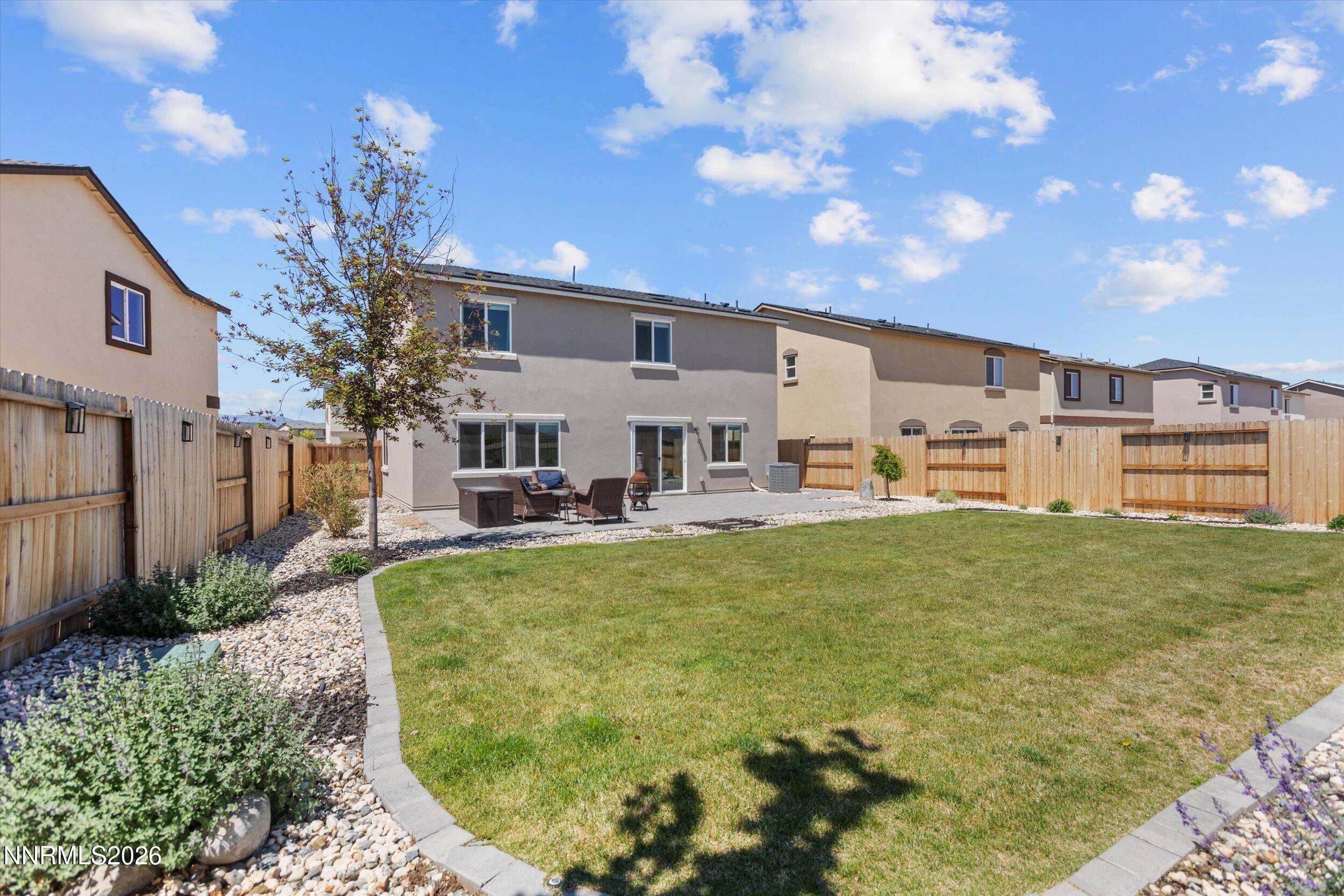638 Coyote Bluff Reno, NV 89506 - Photo 28 of 38 32-0Y7A8992