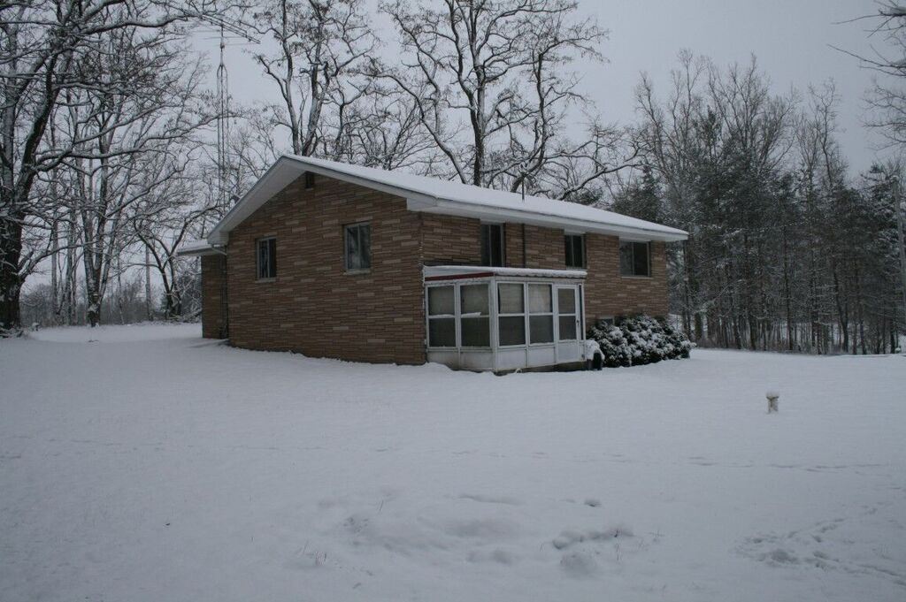 5460 Newberry Road Durand, MI 48429 - Photo 18 of 18 31280284-17.JPG
