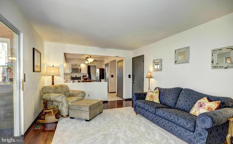 1954 Carrollton Road Finksburg, MD 21048 - Photo 11 of 26 Family Room